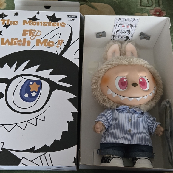 Popmart Labubu Flip With Me - Picture 1 of 9